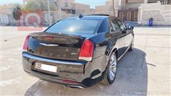 کرایسلەر 300